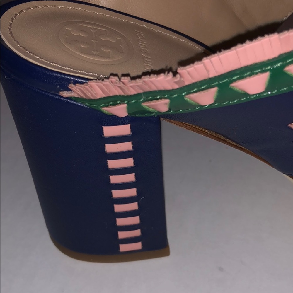 NWT Tory Burch Topanga Navy Sandals, Size 8.5 - Picture 8 of 8
